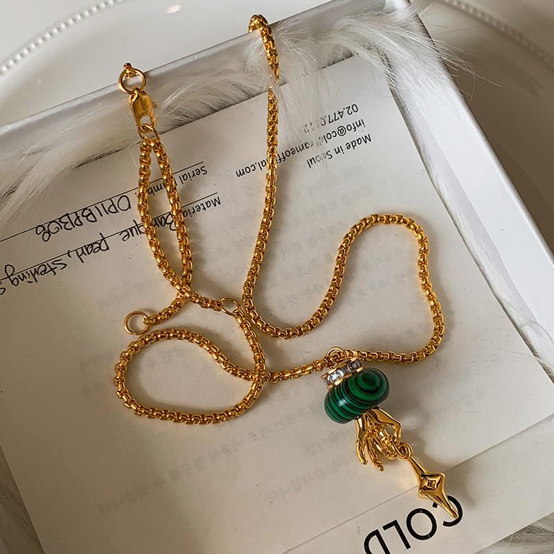 Vintage Green Peacockite Pendant Necklace With Zircon Embellishments For Female Fashion Accessory