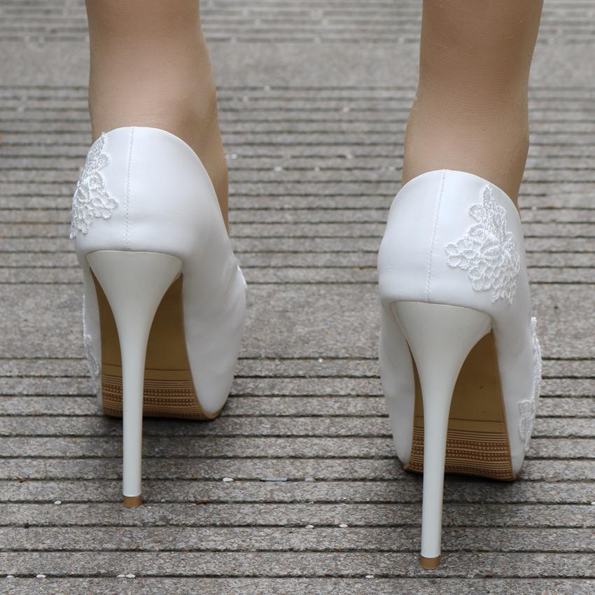 Buy Crystal Queen Bridal Shoes Summer Hollow White Lace Beautiful