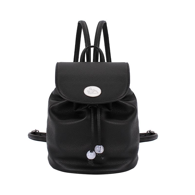 

2025 summer new retro fashion solid color backpack women s bag foreign style casual trend simple travel small backpack black no pendant