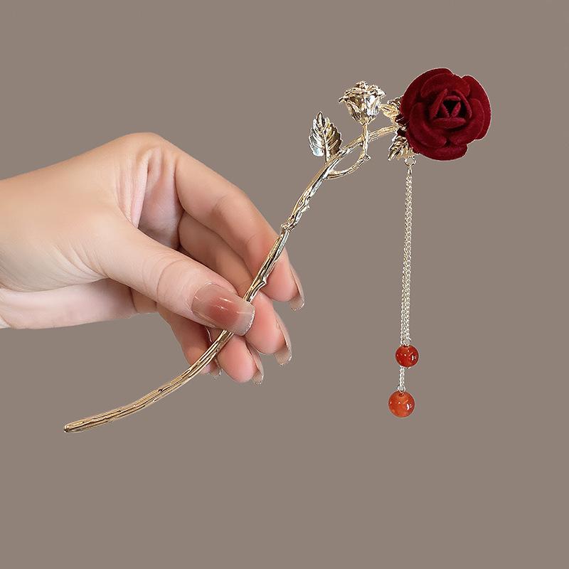 Vintage Chinese Style Hairpin for Updos - Elegant Retro Hair Stick with Tassel for Qipao