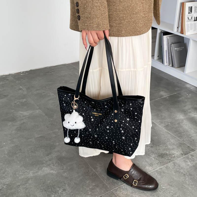 Large-capacity tote bag spring new commute shoulder armpit bag high-value trendy handbag