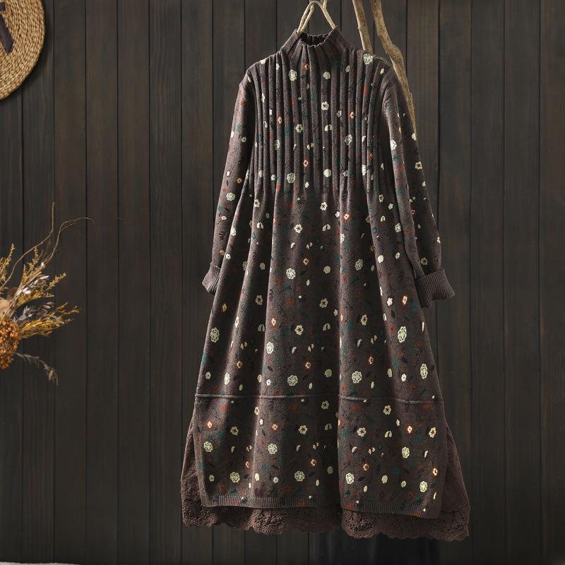 

Elegant Floral High-Neck Knit Dress 2025 One Size кофейный