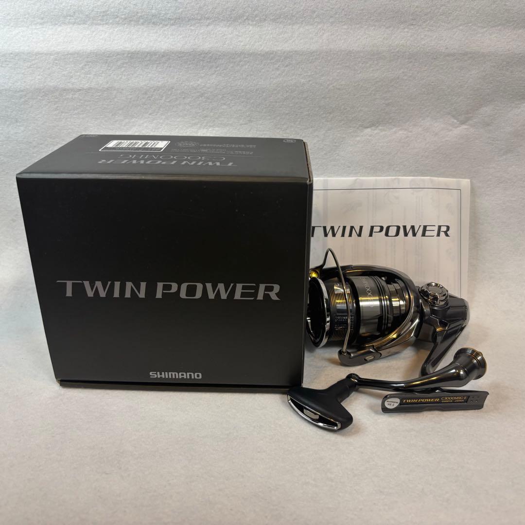 Used [Good Condition] SHIMANO C3000MHG 24 Twin Power