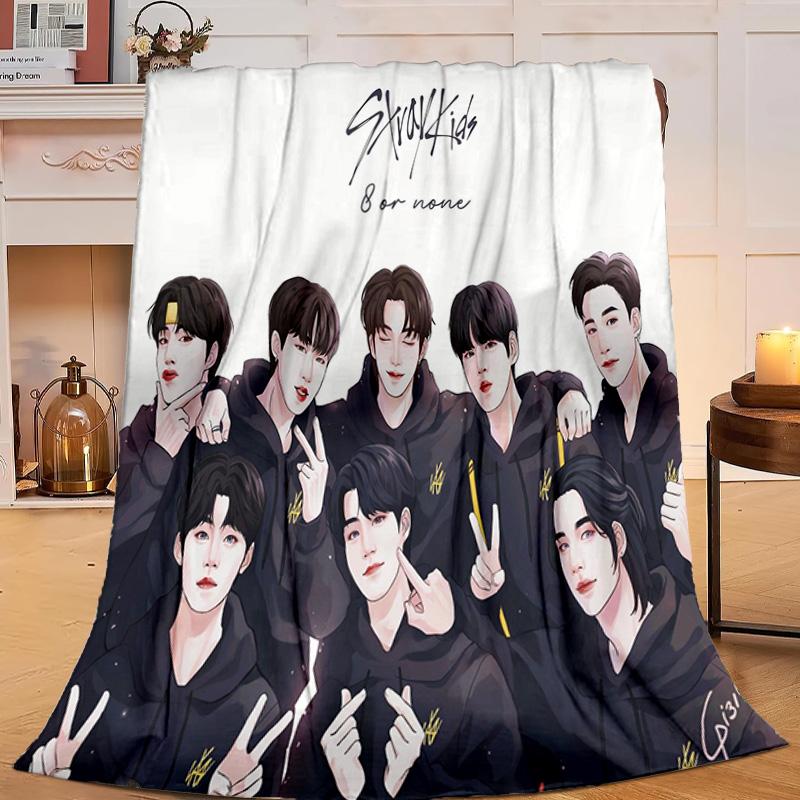 1PC K-pop Group Stray Flannel Blanket Gift, Suitable for Both Men And Women, Soft Ideal for Beds And Sofa, Birthday Or Christmas Gift