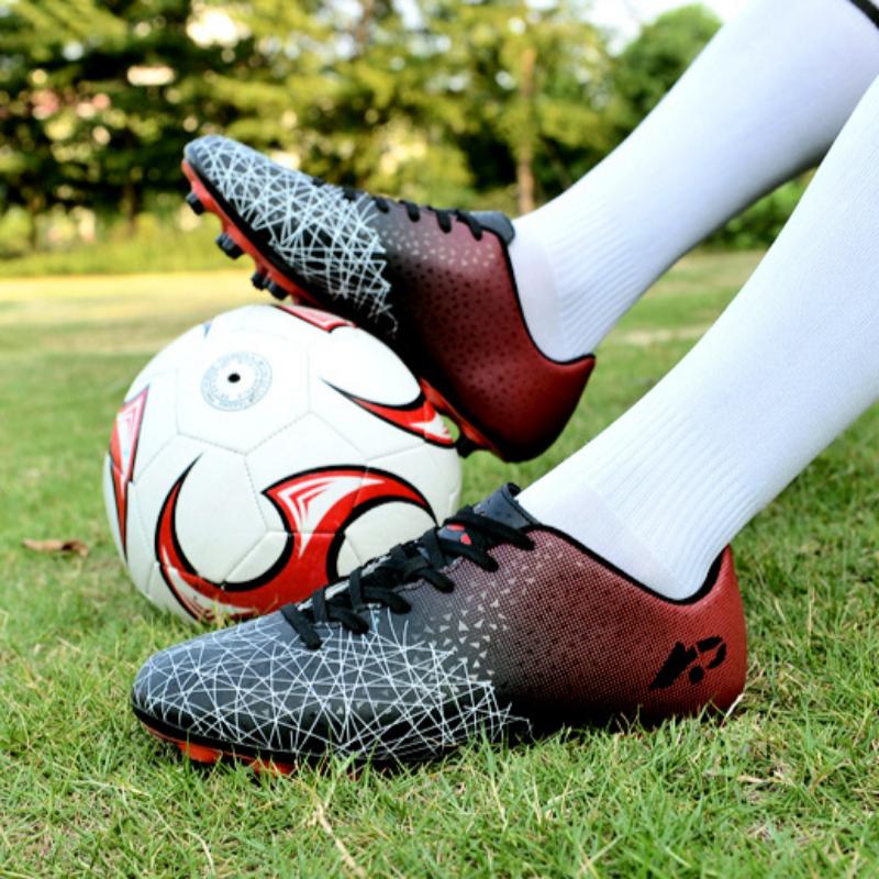 Football Shoes with Broken Nails and Long Nails for Competition Training for Children and Teenagers