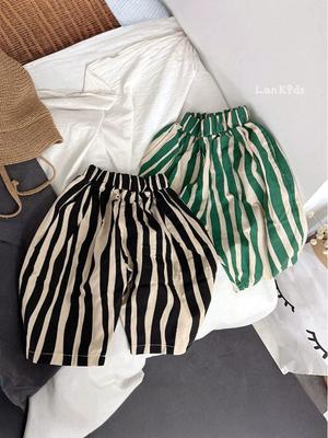 Gestreifte Wide-Leg Capri-Hose im koreanischen Stil für Kinder: Bequem und atmungsaktiv für Frühling, Sommer und Herbst