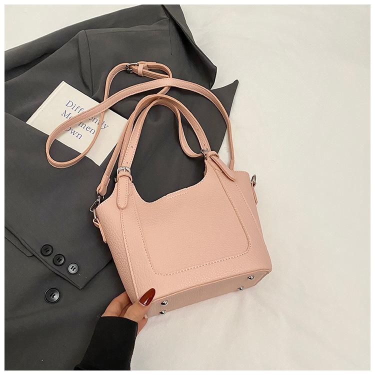Fashion hand-held women's bags New retro underarm shoulder messenger bags Casual work commuter bucket bags