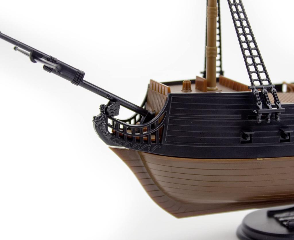 Level 2 EasyClick Model Kit Black Diamond Pirate Ship Scale Model 1/350