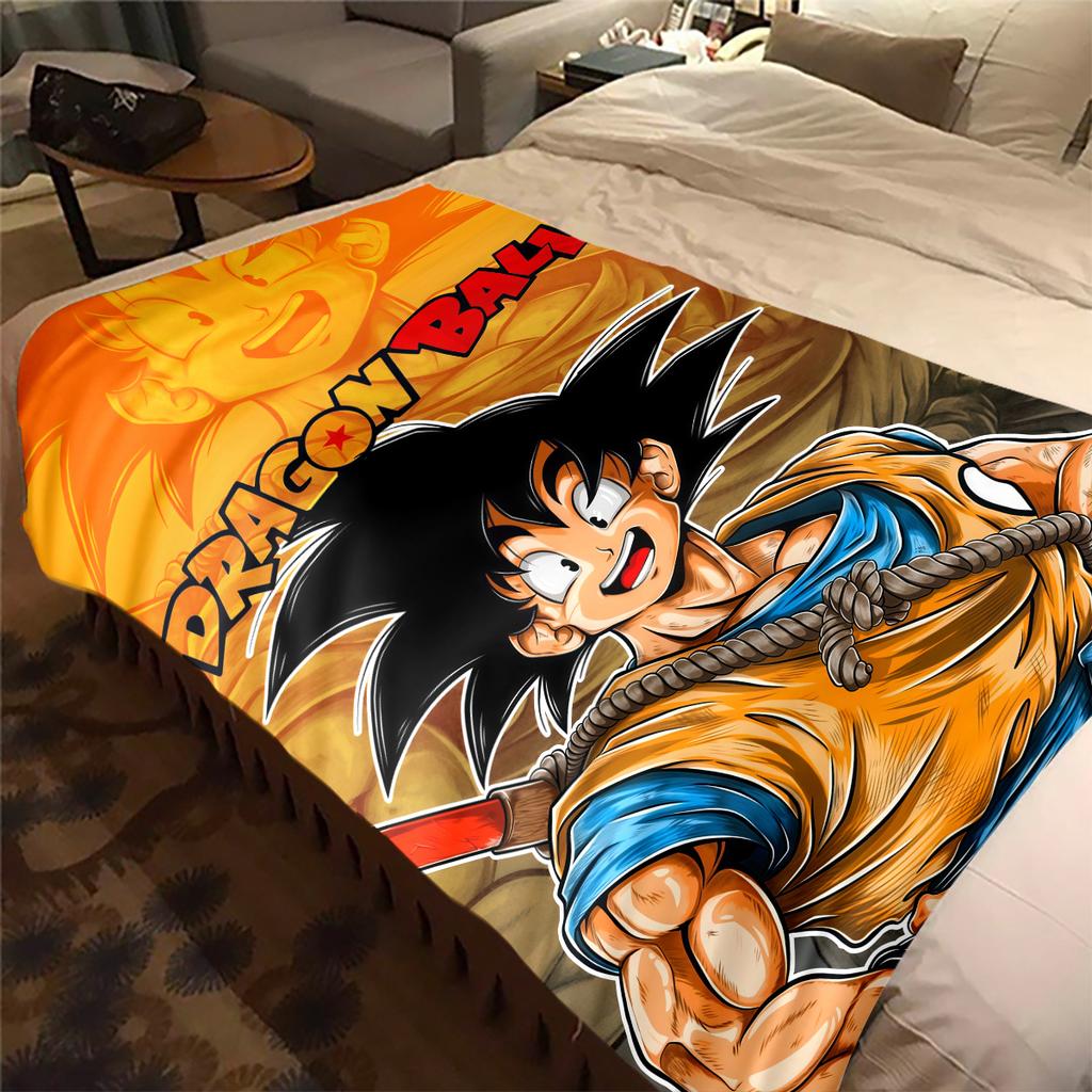 1pz Coperta in Flanella con Stampa Son Goku, Alta Qualità per Tutte le Stagioni, Decorazione per la Casa, Calore e Comfort, Perfetta per Regali di Natale