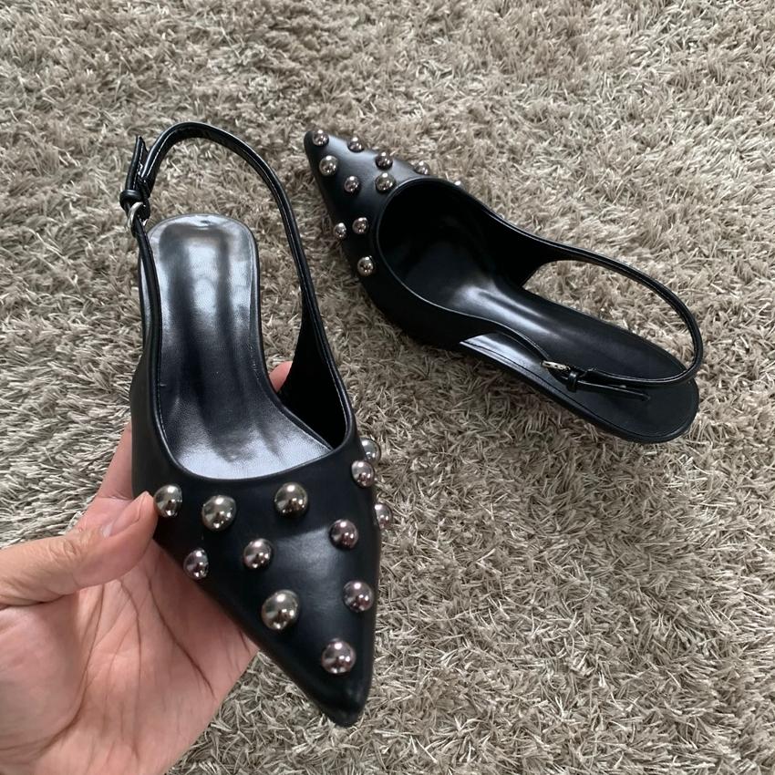 Neue Sommer Damen Sandalen Metallnieten High Heels Schuhe Elegant Slingback Spitz Slip-on Party Damen Pumps Schuhe