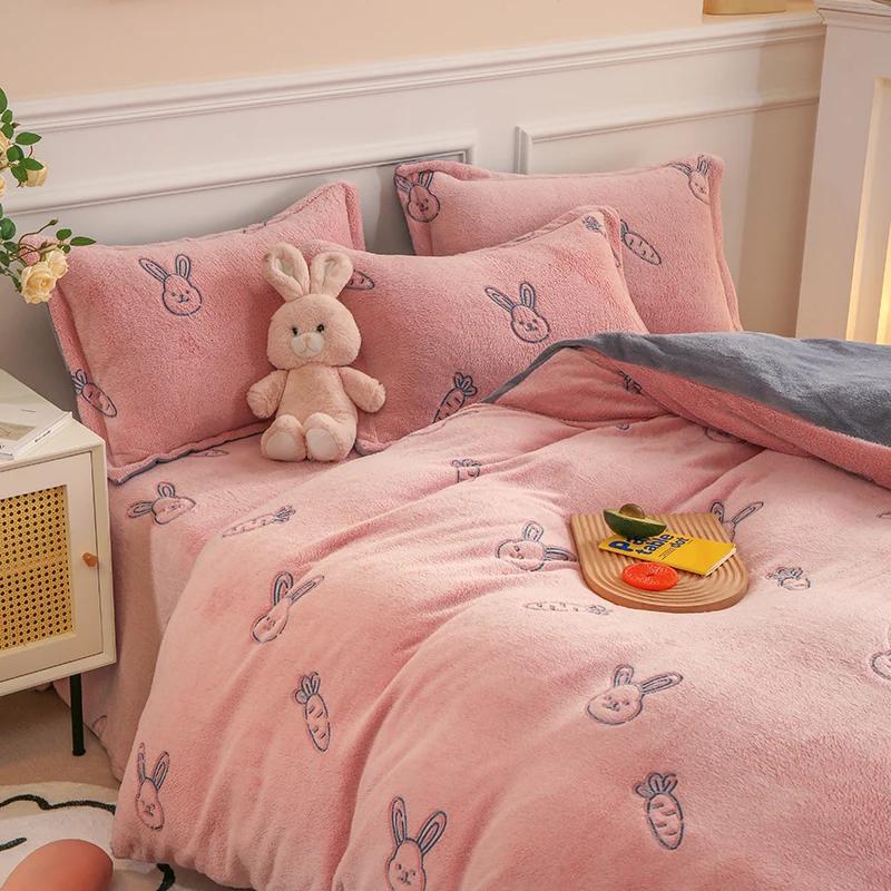 Winter Antistatic Thick Warm Duvet Cover Microfiber Quilt Cover Coral Fleece Queen King Size Double Sided Velvet Bedding Set