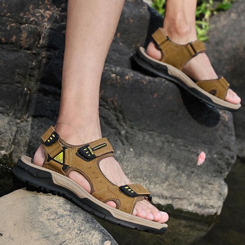 Large Size Summer Breathable Men's Sandals Wear Non-slip First Layer Cowhide Lightweight Outdoor Beach Shoes Casual Shoes