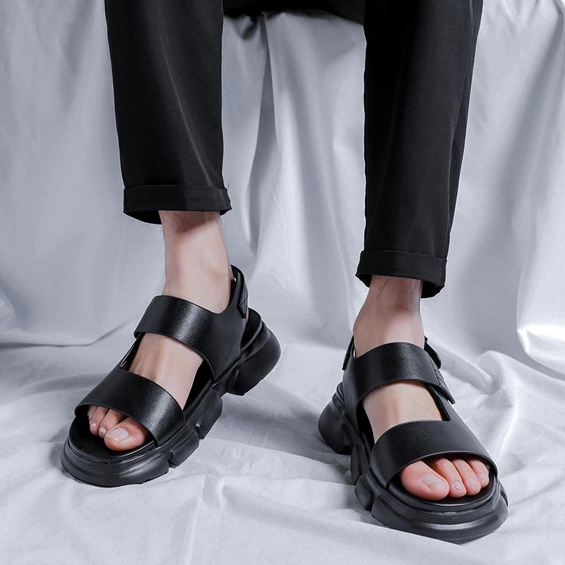 Fashion New summer sandals Trendy men and high-quality styles Leisure Party Comfortable outdoor street walking Black breathable shoes