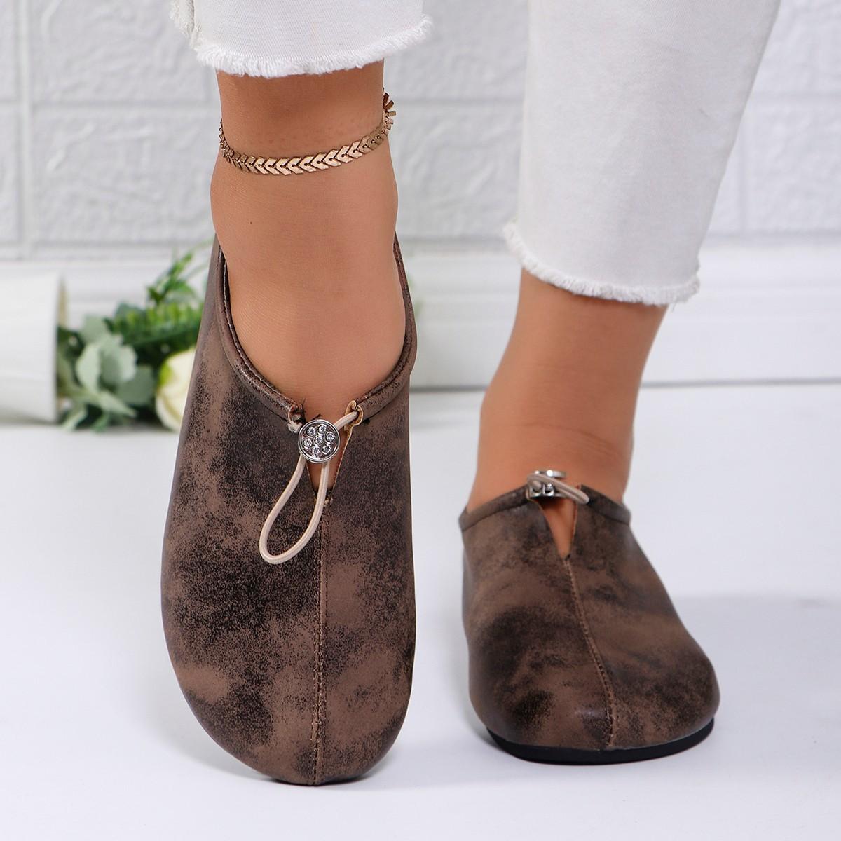 

Летние новые туфли на плоской подошве с низким каблуком, женские повседневные модные туфли из кожи с круглым носком и неглубоким горлом, одна педаль, женская обувь Doudou 43 темно-коричневого