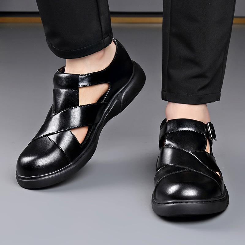 2025 Summer Hallow New Leather Sandals for Men Black Buckle Designer Platform Sandals Male Casual Driving Shoes Man