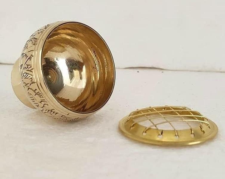 TreegoArt Golden Incense Burner Engraved Design Loban Burner Bakhoor Burner Dhoop Holder For Pooja And Temple - Pack Of 1 (2 Inches Height)