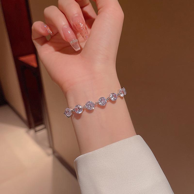 Korean Luxury Crystal Cat's Eye Stone Bracelet - Elegant White Stone Jewelry for Women