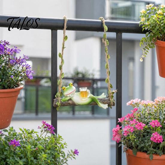 Outdoor Hanging Figurines Creative Frog on a Swing Ornament, Cute Resin Garden Decor for Trees Nature Lover Gifts Patio Balcony, Micro-Landscape