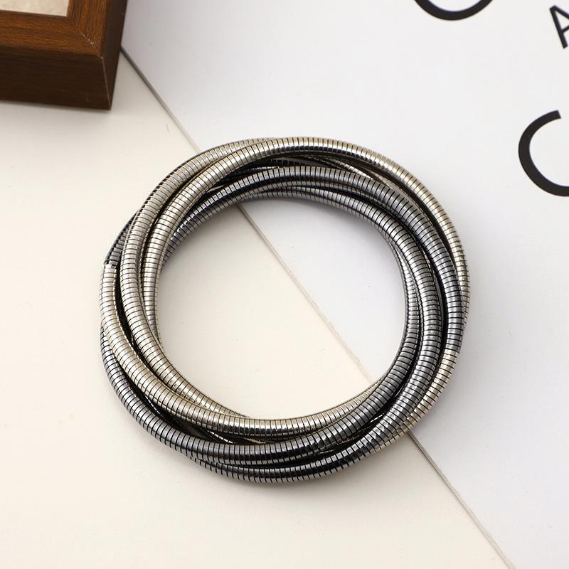 

Niche Cold Wind Bracelet Metal Wind Multi-Layer Gradual Change Spring Bracelet Personality Versatile Design Feeling Jewelry
