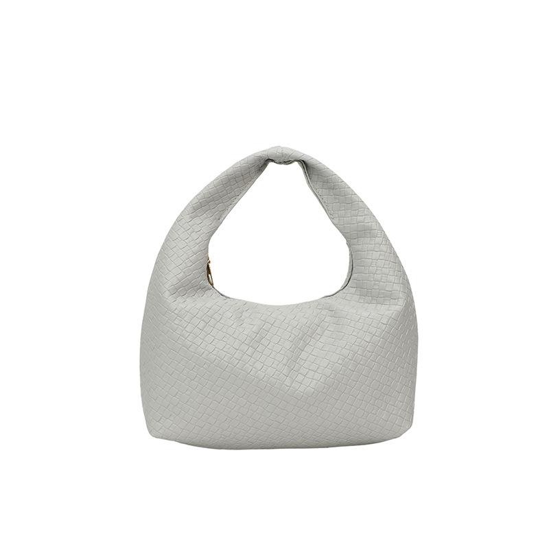 French-style Bag with Trendy Dumplings and A Niche Yet Versatile Handbag for Daily Commutes
