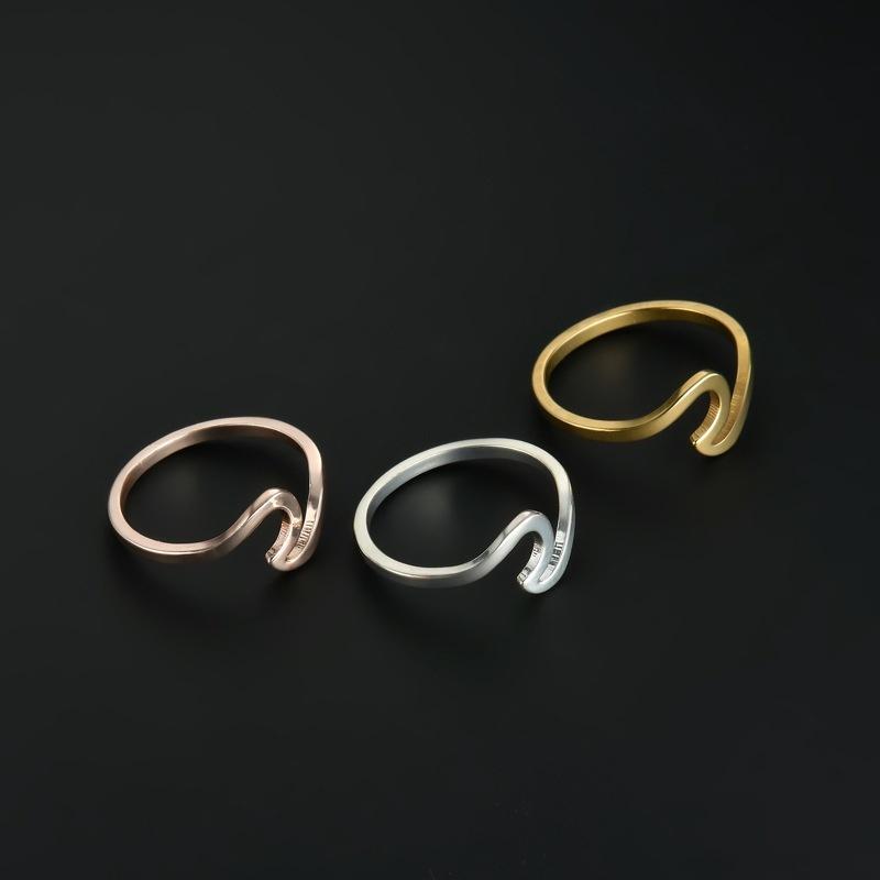 3 Colors/set Finger Rings Newest Fashion Stainless Steel Wave Ring Simple and Stylish Wave Ring Tita