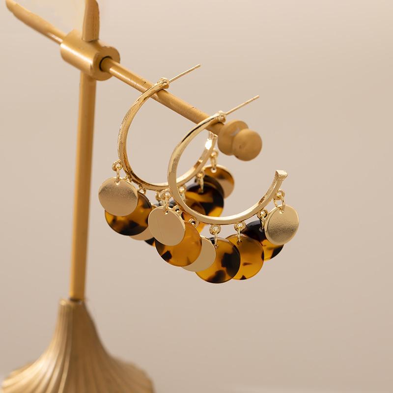 Exaggerated Leopard Print Metal C-Shaped Disc Stud Earrings