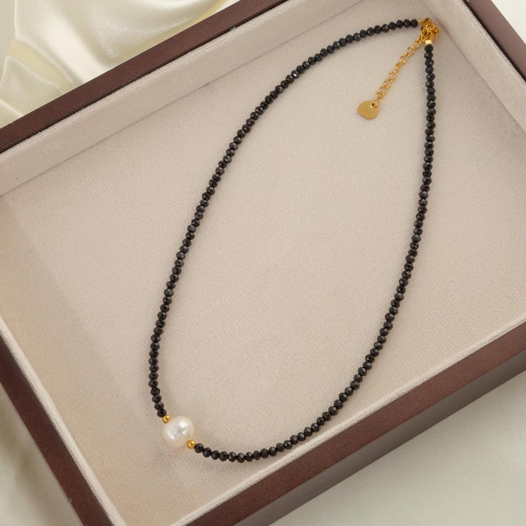Collier de Perles en Pierre Naturelle pour Femmes - Choker Chaîne Clavicule de Luxe 2025
