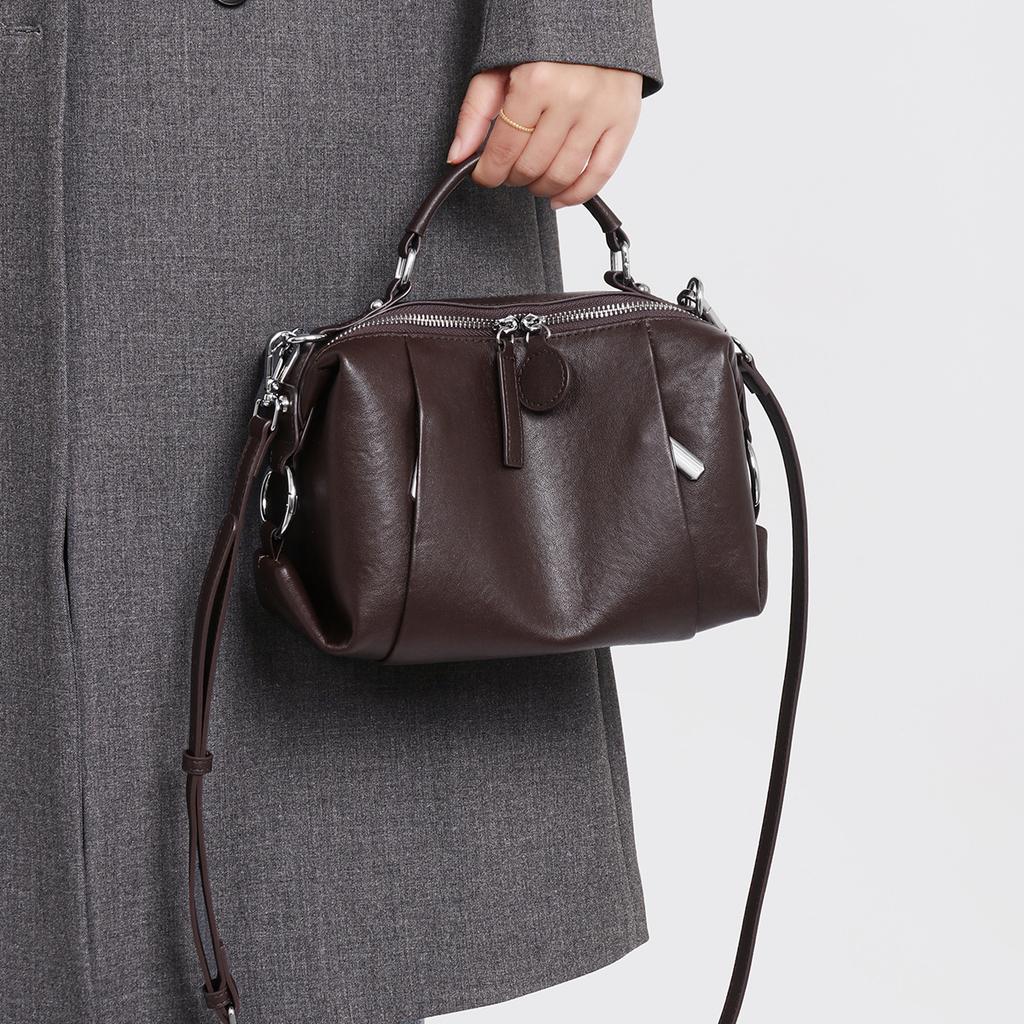 Bag Women's 2025 New Shoulder Underarm Bag Geometric Bag Women's Leather Pillow Bag First Layer Cowhide Crossbody Commuter Bag