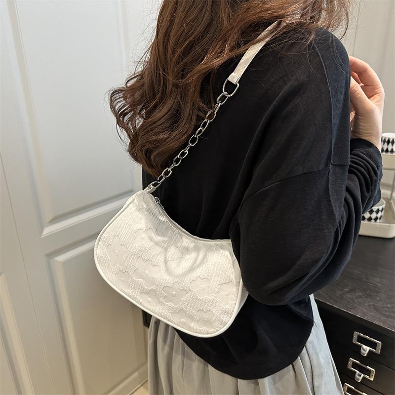 Bag Women's 2025 New Trendy Versatile Premium Spring Ins Niche Texture Black Shoulder Crossbody Underarm Bag