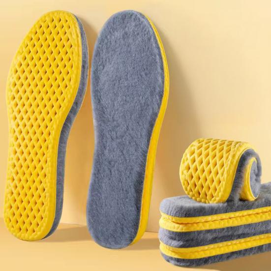 1 Pair Winter Shoe Insoles Moisture Absorbing Breathable Cushioned Memory Foam Insoles High Rebound Anti-Fatigue Thermal Insoles for Cold Weather