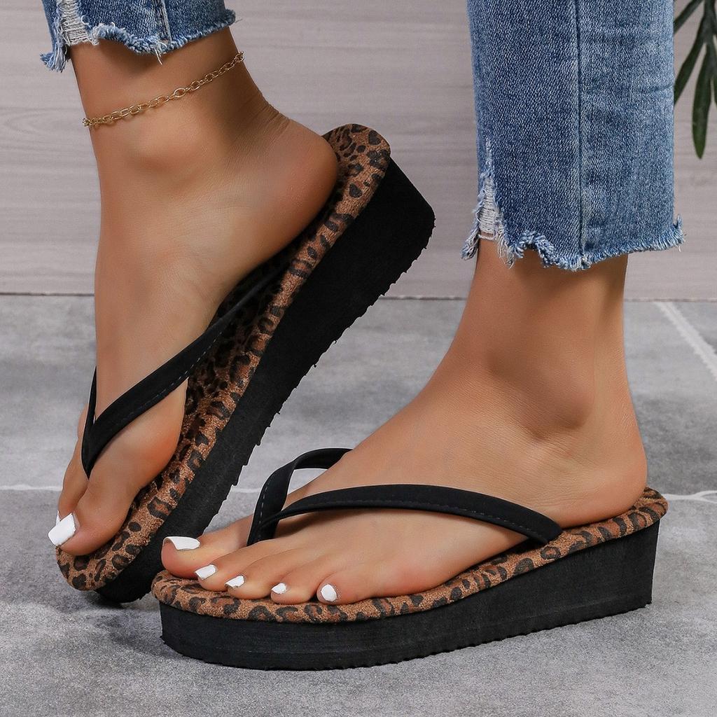 Slope heel cool slippers pinch feet summer new wear thick bottom open toe casual flip-flops women