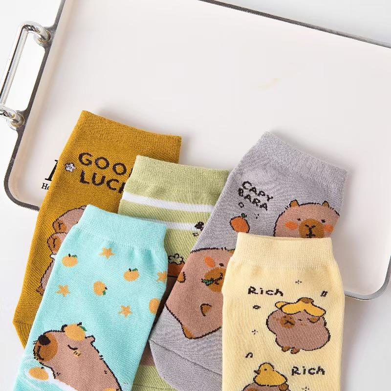 

1 Pair Cartoon Cute Capybara Socks For Women Comfortable Harajuku Skateboard Girl Socks Cotton Short Ankle Socks