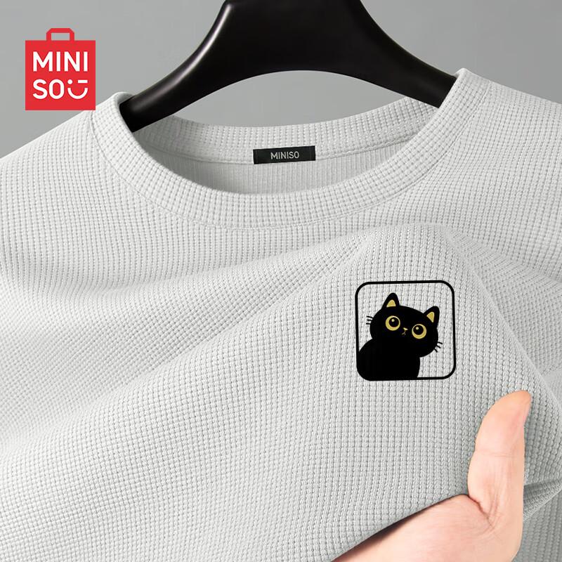 MINISO Men's Heavyweight Waffle Knit Long Sleeve T-shirt