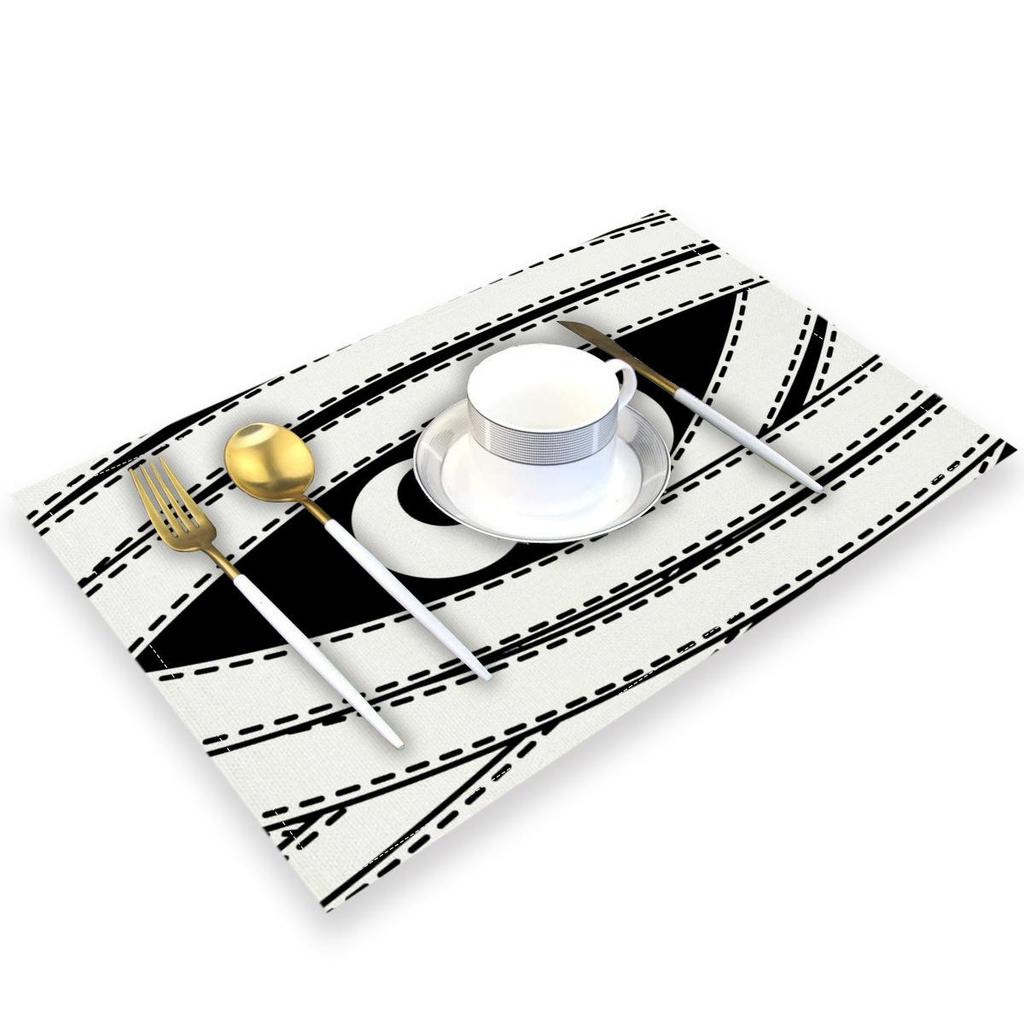 1pcs Creative Halloween Printed Linen Placemats Heat Resistant Non-Slip Table Mats Home Party Decor Classic Pumpkin Tablecloth