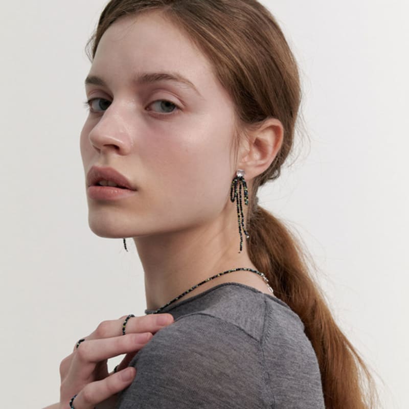 LOVE ME MONSTER Shining Beads Ribbon Earrings (L241MER030)