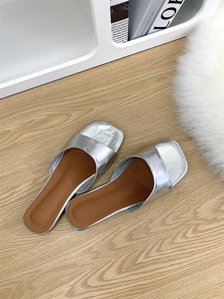 Mode 2025 nouvelles pantoufles designer or/argent femmes plates sandalias mujer slides d'extérieur chaussures d'été femme tongs argent pantuflas