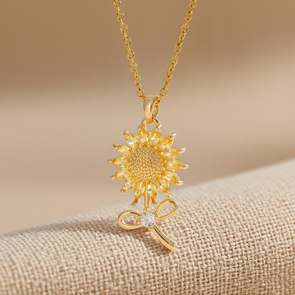 Niche New‑Design Sunflower Zircon Titanium‑Steel Women Necklace, Delicate Sunflower‑Motif Collarbone Chain Jewelry