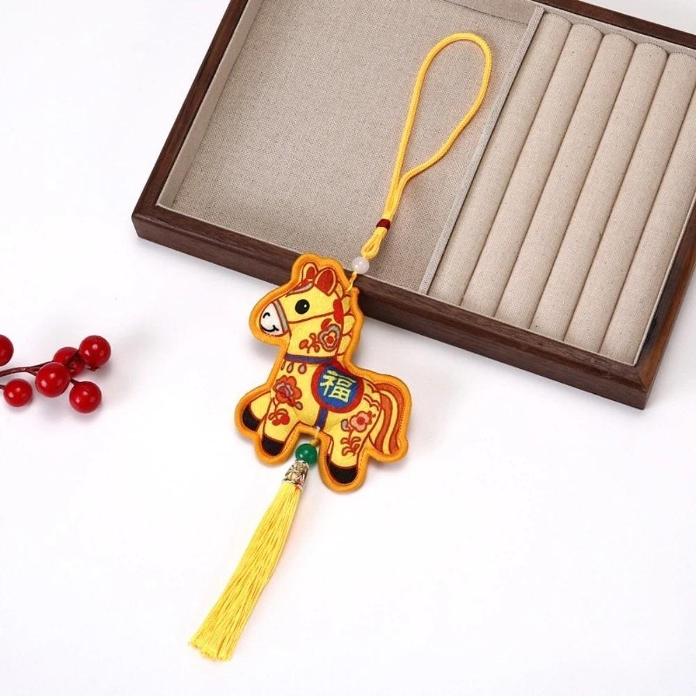 

Chinese Style Horse Sachet Tassel Bag Charms Red Horse Car Horse Hanging Pendant Gift Horse Bell Tassel Pendant New Year