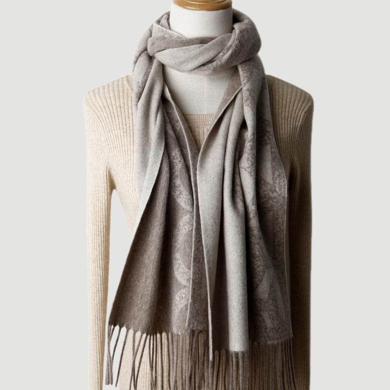 

Women s Autumn/Winter Geometric Double-Sided Jacquard Lambswool Scarf