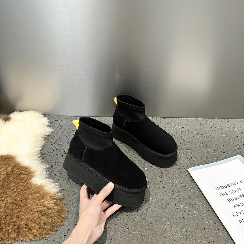 

Женские мини-сапоги для глубокого снега на толстой подошве 2024 года, высокие и короткие зимние сапоги из бархата 37