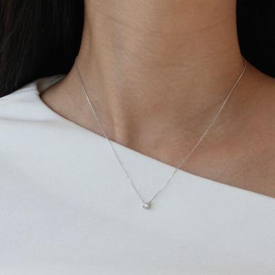NORMALLEE [Ouro branco] Colar básico com cúbicas (eu)