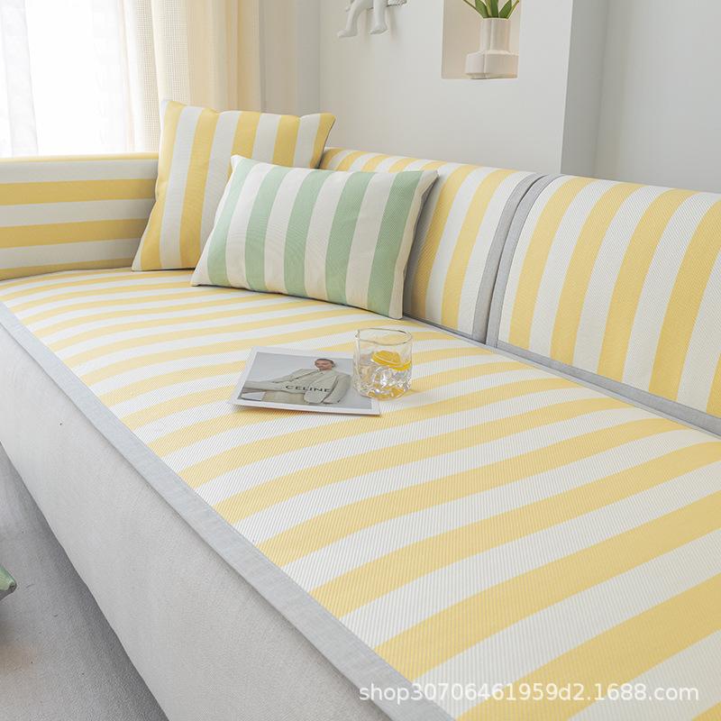 Podložka na pohovku letní ledová hedvábná podložka protiskluzová podložka na letní ratanová podložka jednoduchá moderní malý svěží potah na pohovku