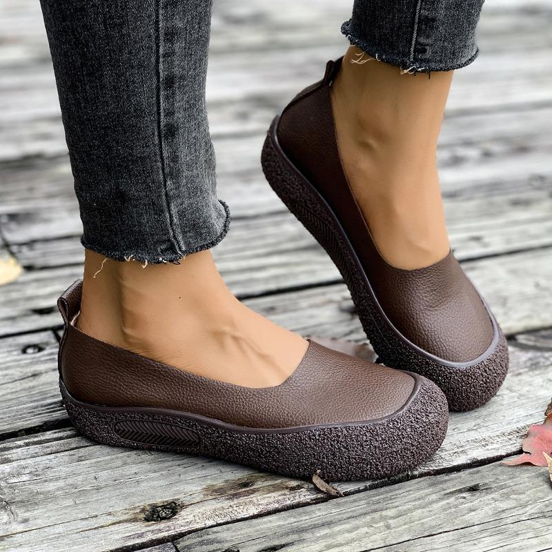 Fashion 2025 NEW Retro Flats Women Shoes Loafers Fashion Woman Flats Slip On Women Female Lightweight Comfortable Shoe