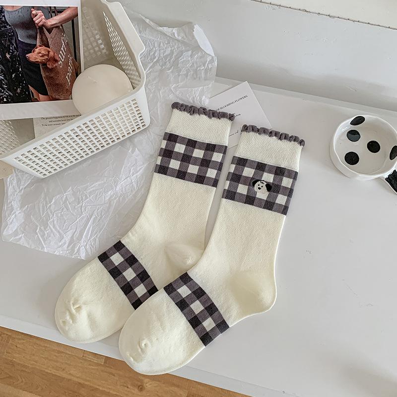 Female Autumn New Cute Embroidered Cartoon Puppy Lace Mid Tube Pile Socks