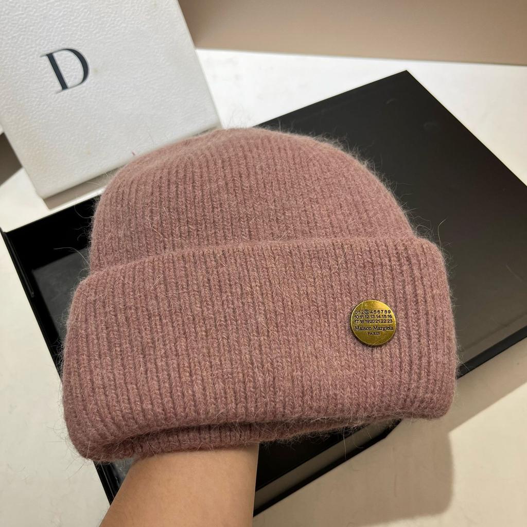 Winter High-Quality Rabbit Fur Knitted Hat Northern Cold Warm Soft Waxy Ear Protection Wool Hat Simple Cold Hat