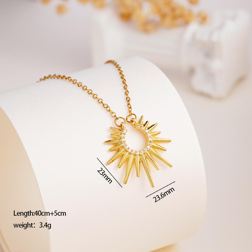 Fashion Vintage Zircon Sun Star Pendant Necklace for Women Men Cool Fashion Stainless Steel Chain Jewelry Gifts for Friends