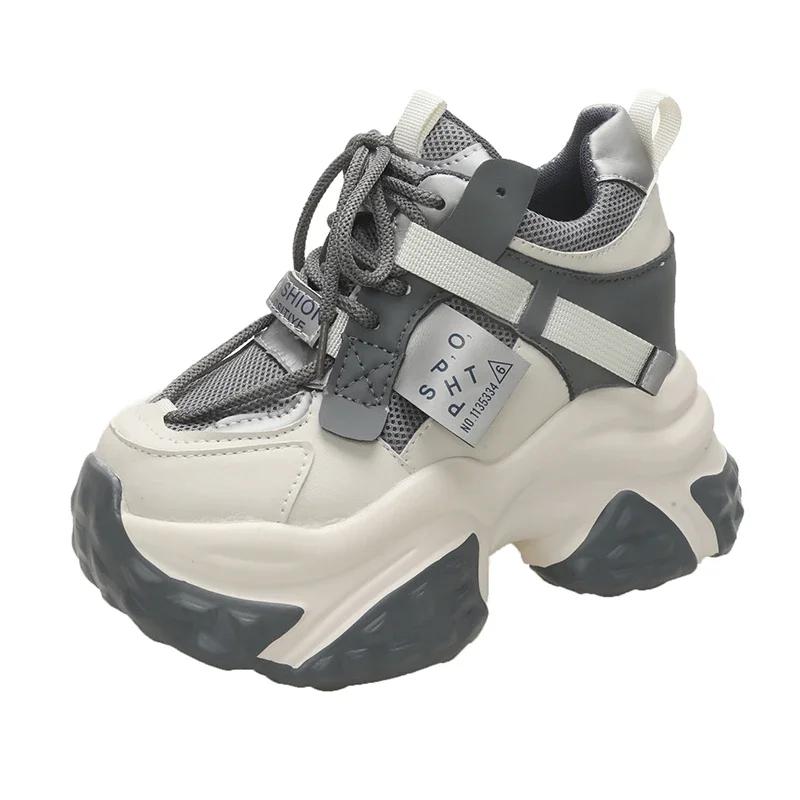 

Модные женские кроссовки на толстой подошве из кожи на каблуке 10 см, спортивная обувь на платформе с высоким верхом, повседневная обувь на осень и весну, модные женские туфли из вулканизированной кожи 34 серый