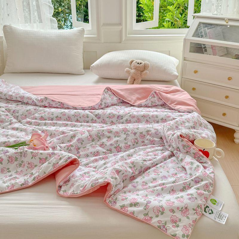 

1 шт. Одеяло с цветочным узором, всесезонный комфорт, машинная стирка, полиэстер, размер кинг, покрывало с мягкой подкладкой, многофункциональное одеяло 150x200cm