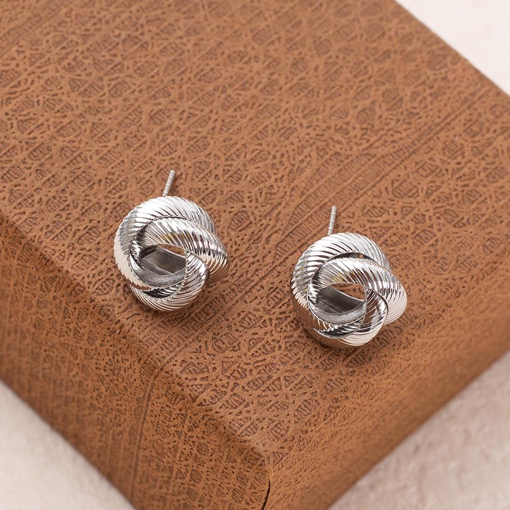 High-End Korean Fashion Pleated Striped Twisted Wrap Hollow Out Stud Earrings for Women - Christmas Jewelry