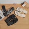 Yuanlitong Sommer neue Dicksohlen-Slipper Damenbekleidung High-End-Sinn Zehen-Flip-Flops Französischer Casual-Stil vielseitig